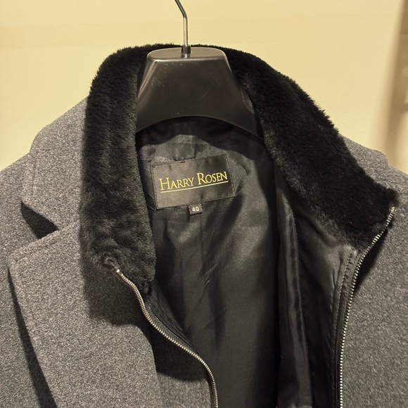 Harry Rosen Virgin Wool-Cashmere Coat - Size 40 - Picture 12 of 14